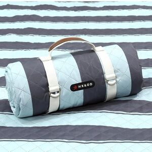 Outdoor Picnic Blanket Extra Large, 80''*80'' Waterproof Picnic Mat with Stakes